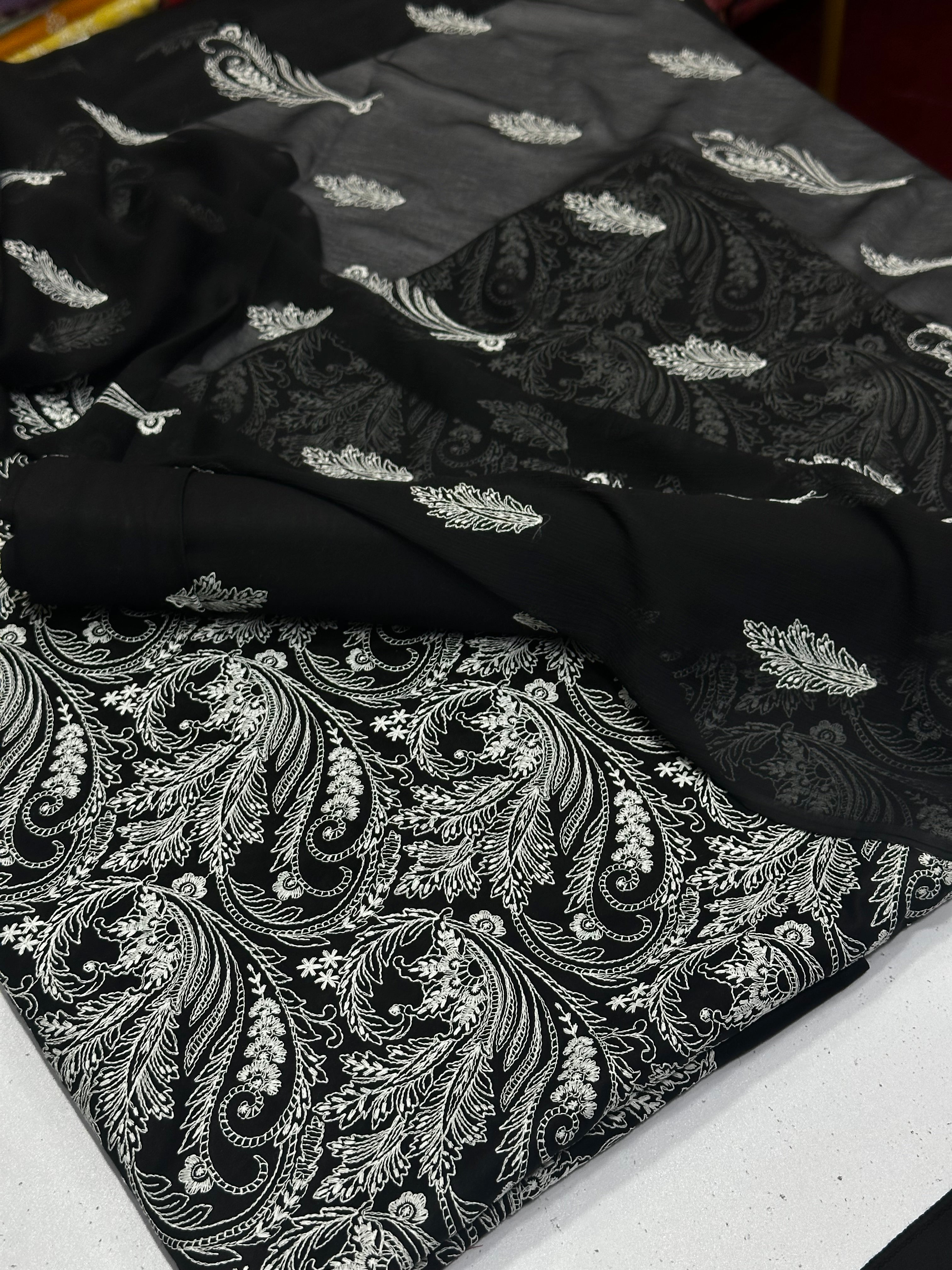 3pc lawn Embroidery