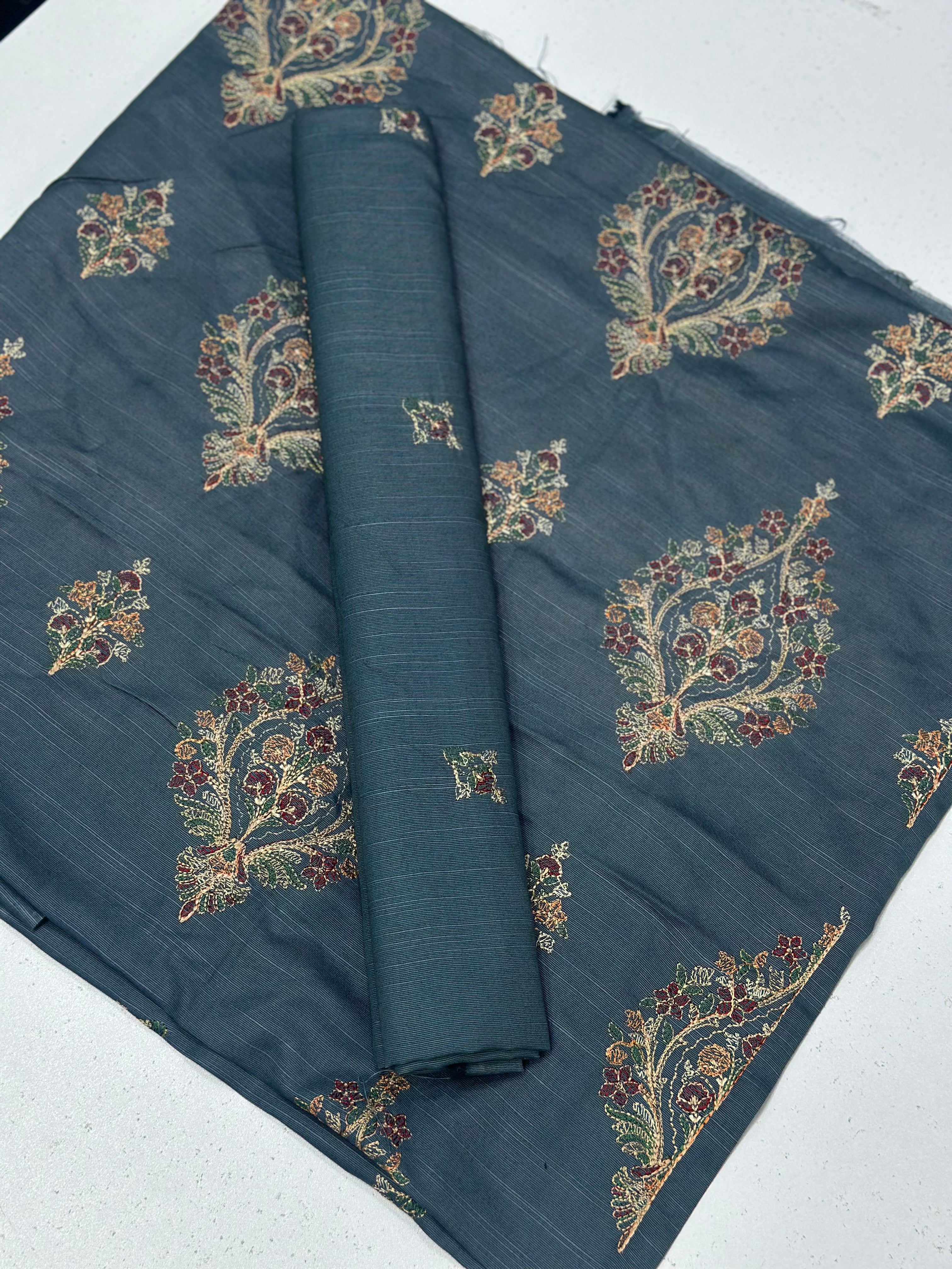 2pc Khaddar Embroidery