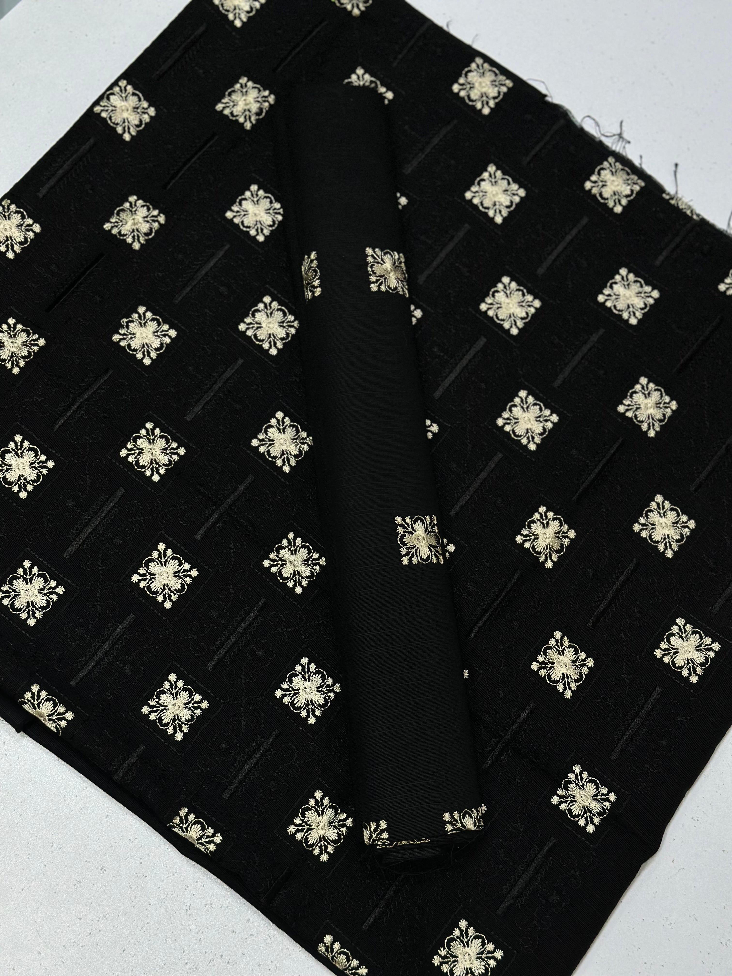 2pc Khaddar Embroidery