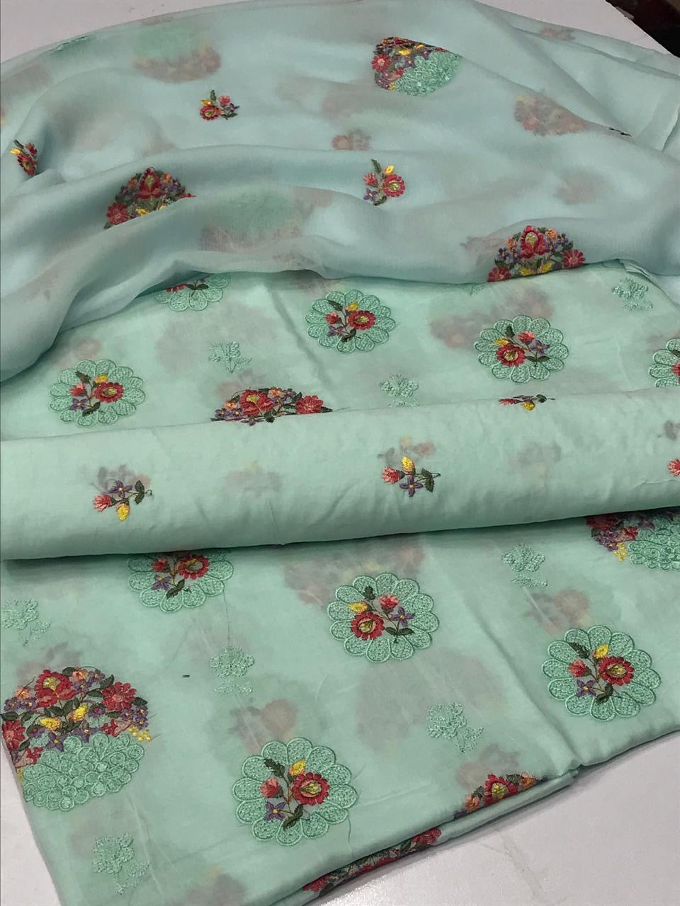 3pc lawn Embroidery