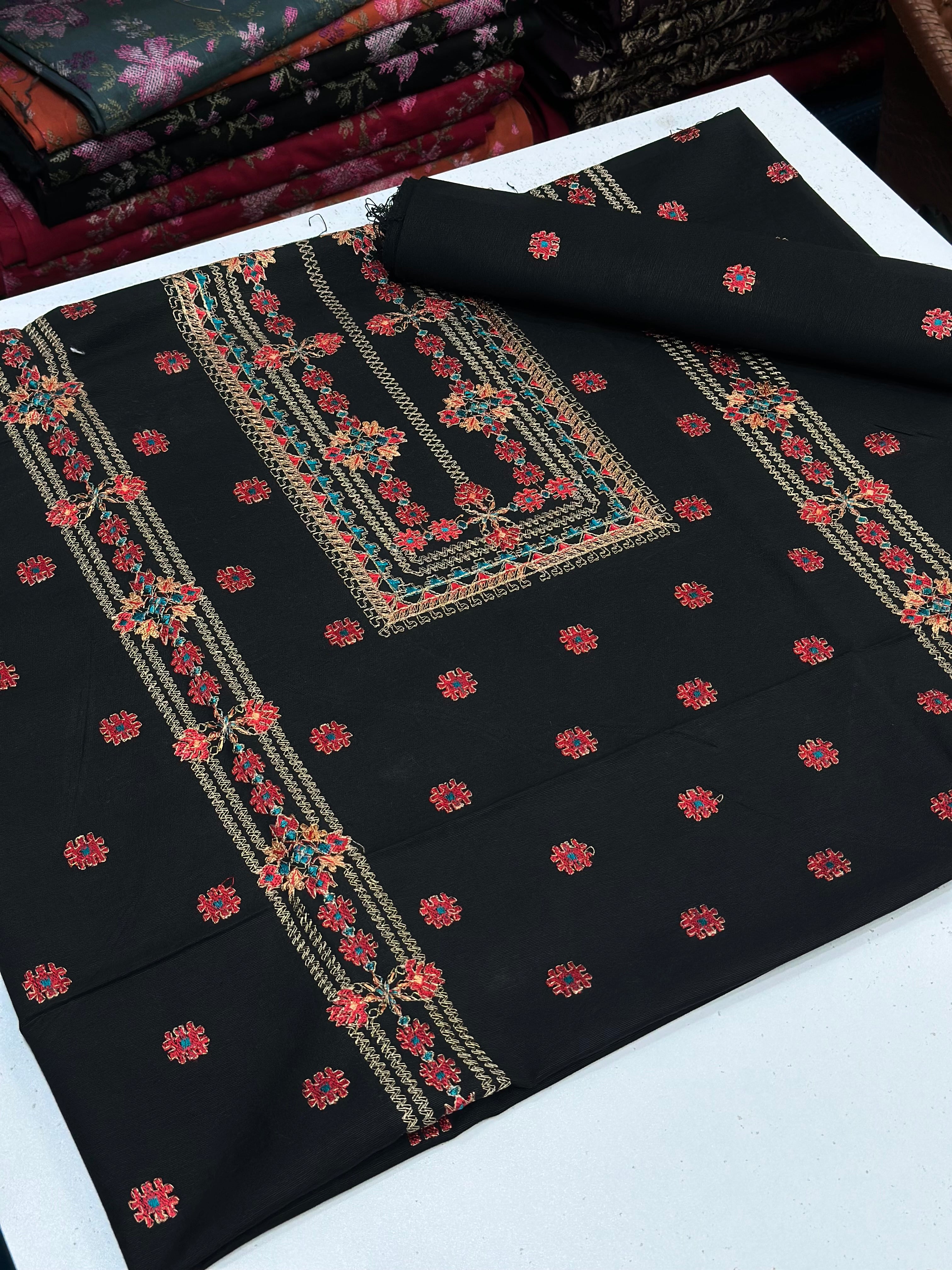 2pc Khaddar Embroidery