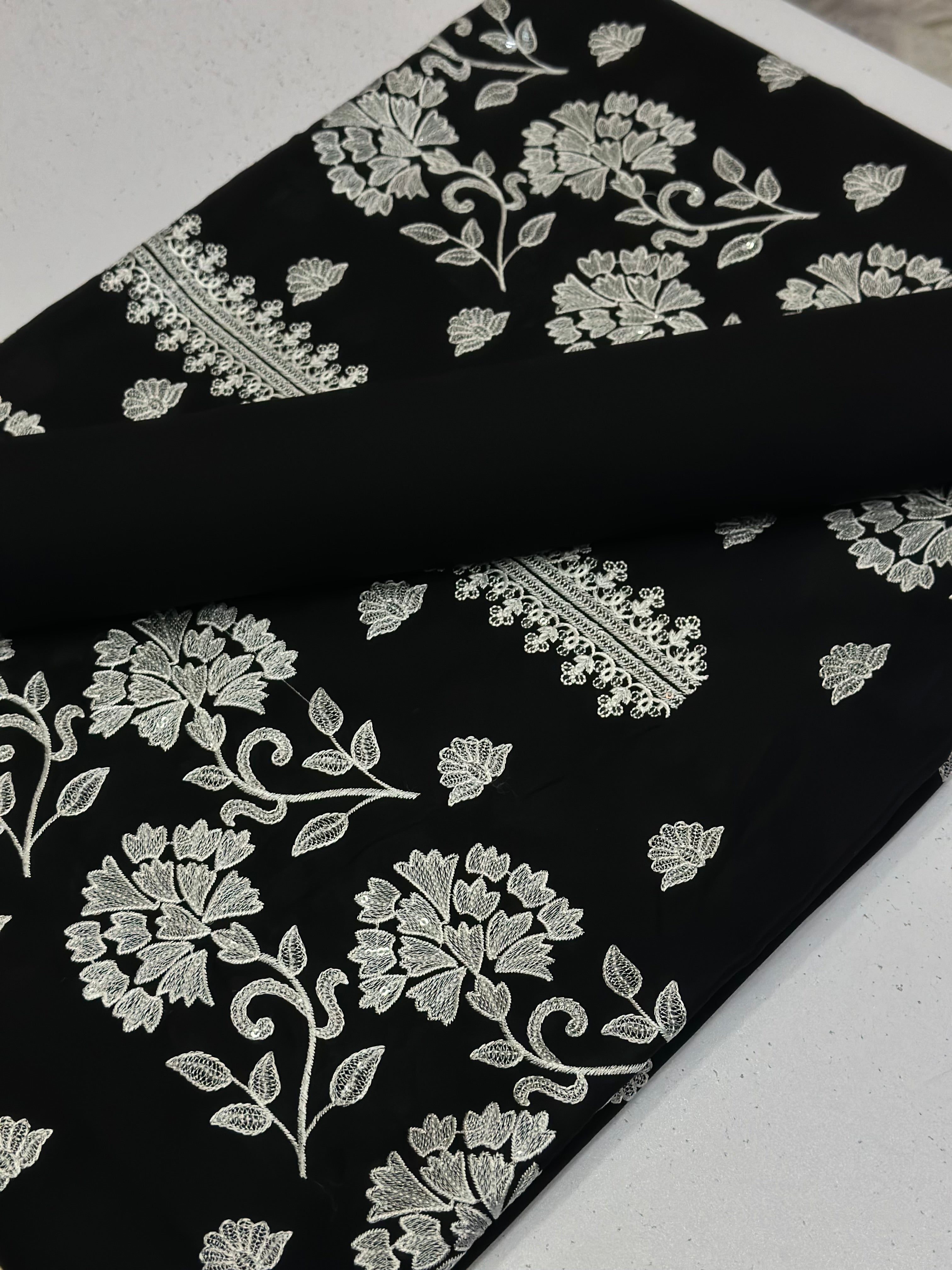 2pc Lawn Embroidery