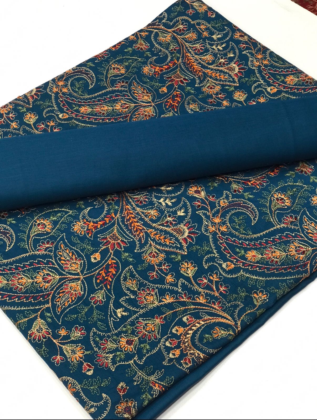 2pc Lawn Embroidery