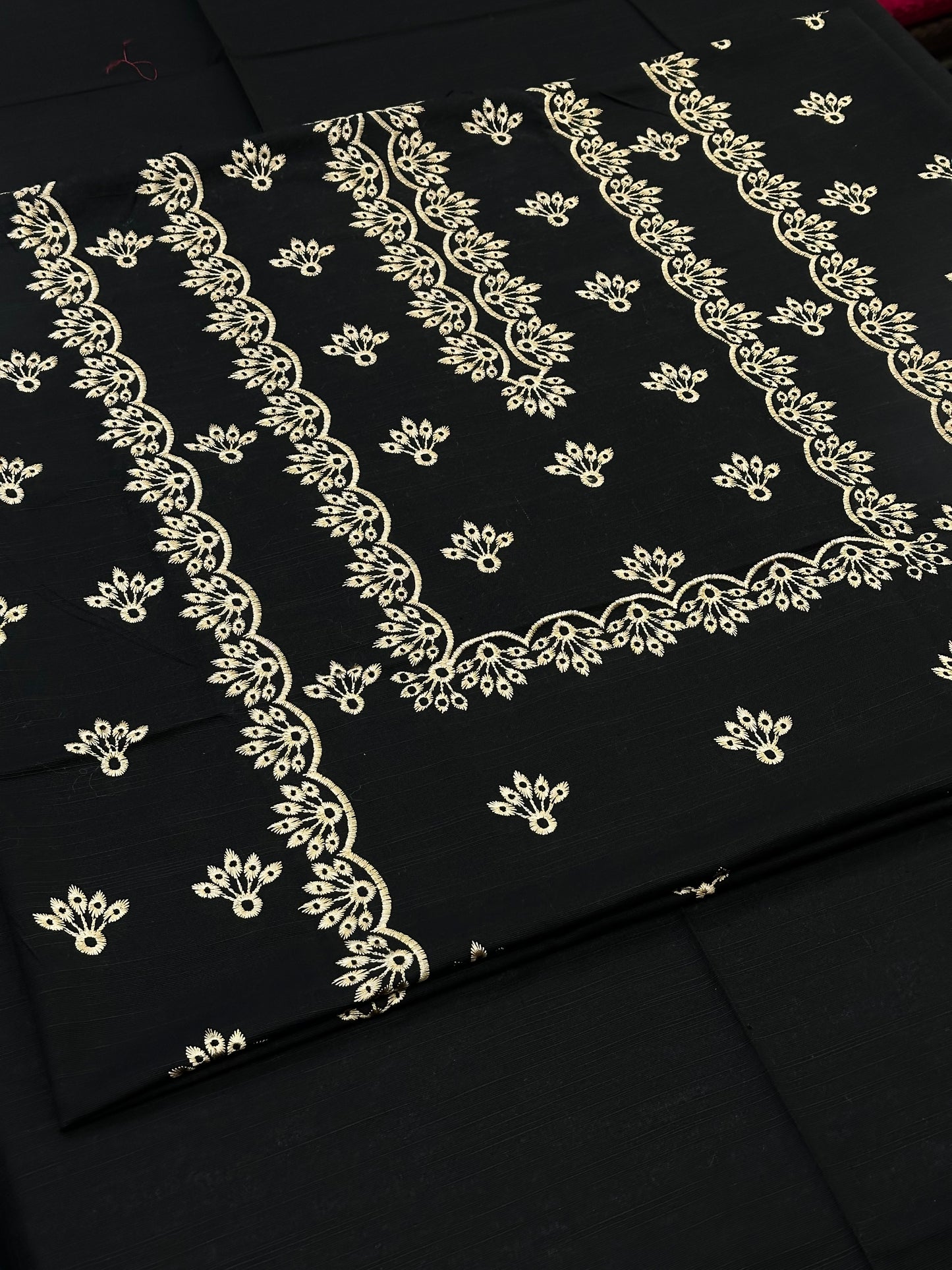 2pc Khaddar Embroidery