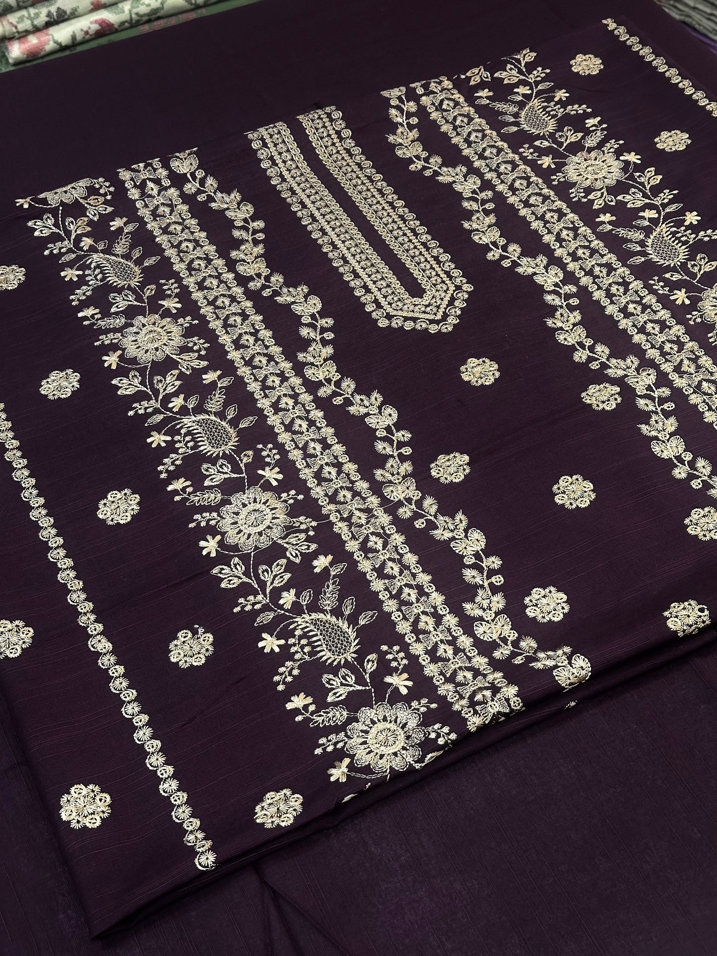 2pc Khaddar Embroidery