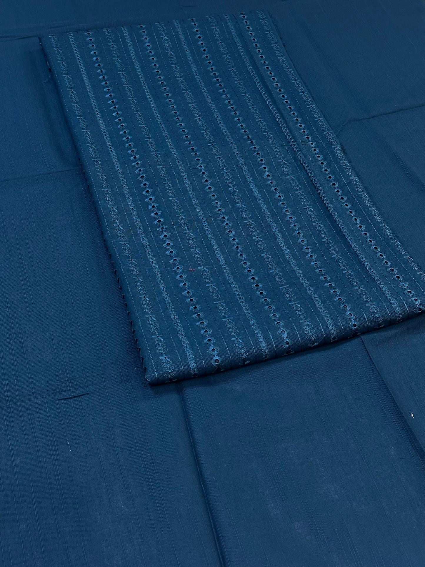 2pc Khaddar Embroidery