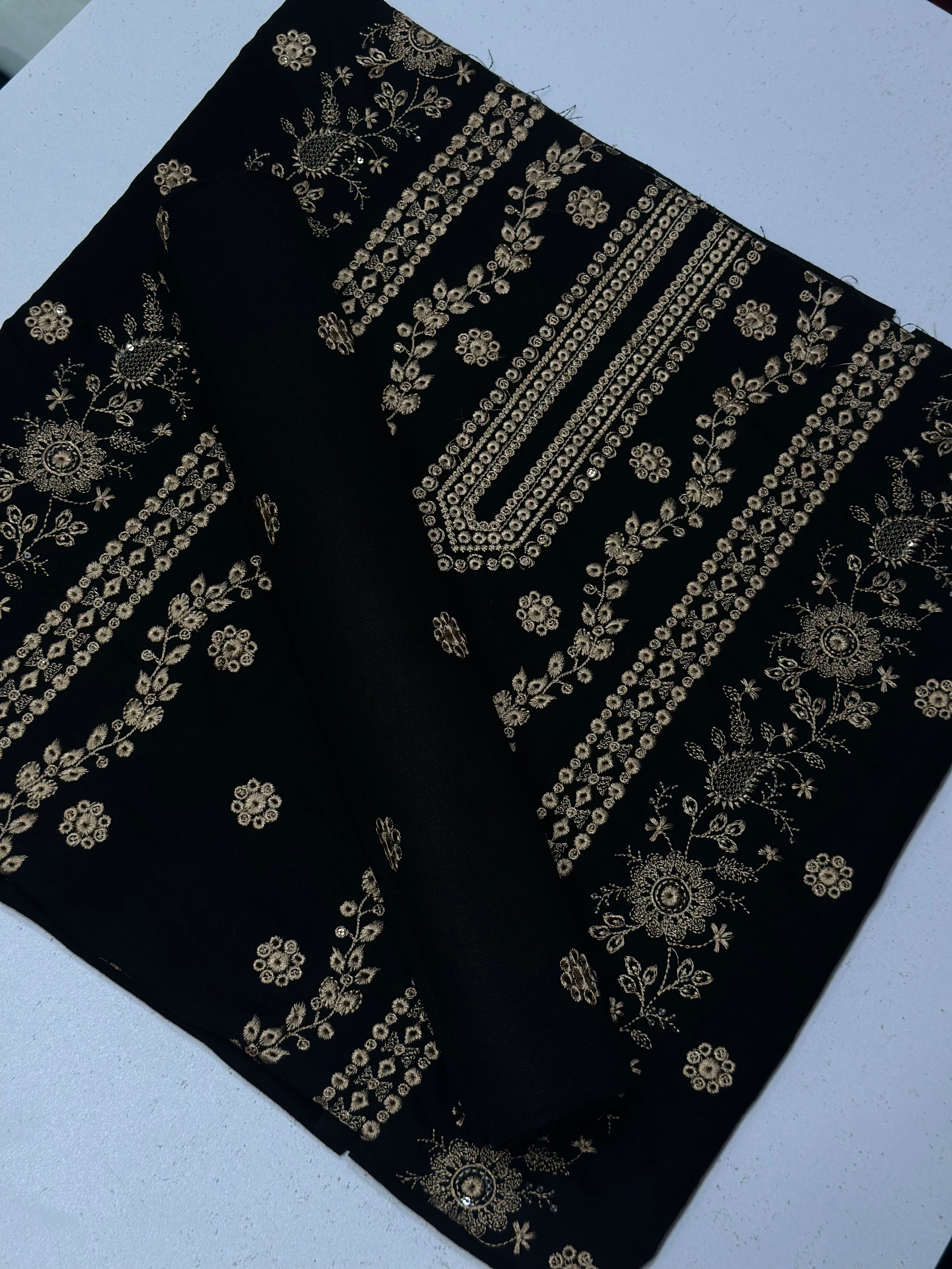 2pc Karandi Embroidery