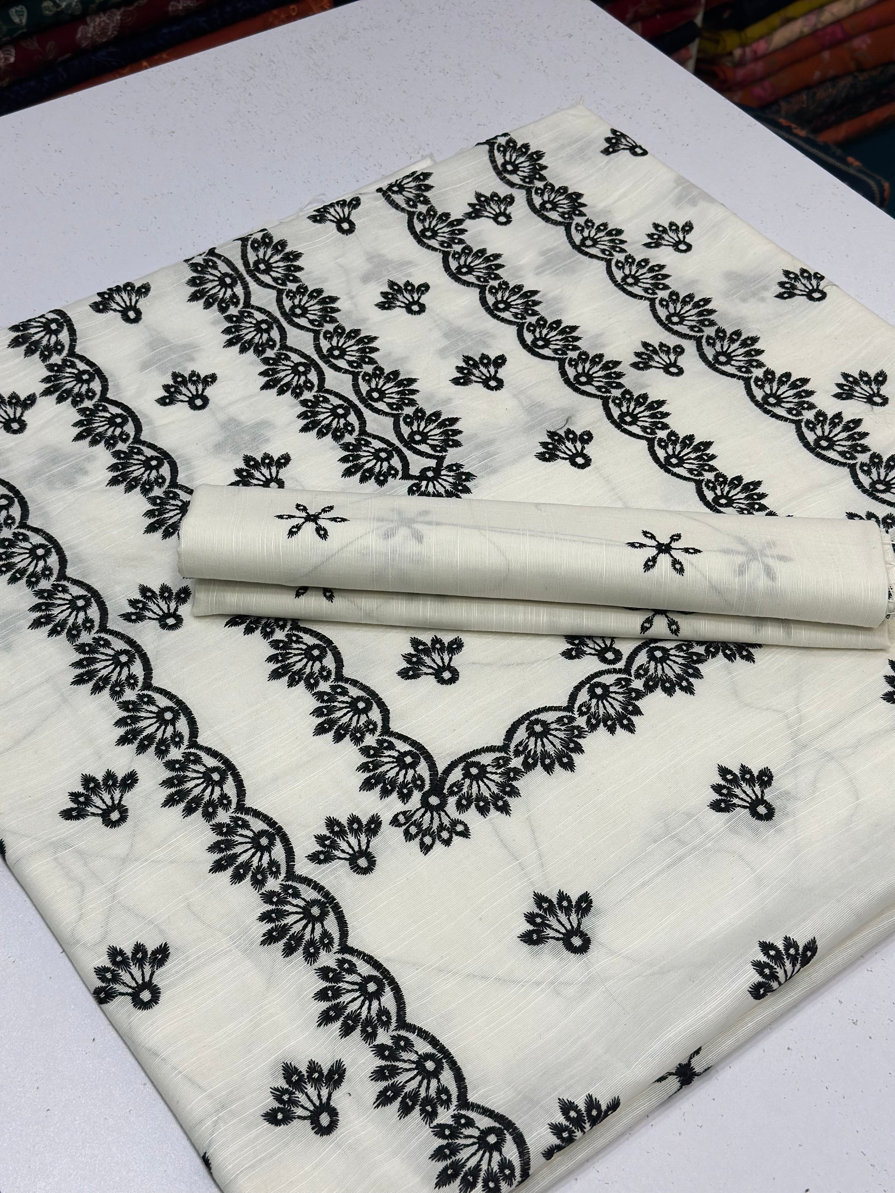 2pc Khaddar Embroidery