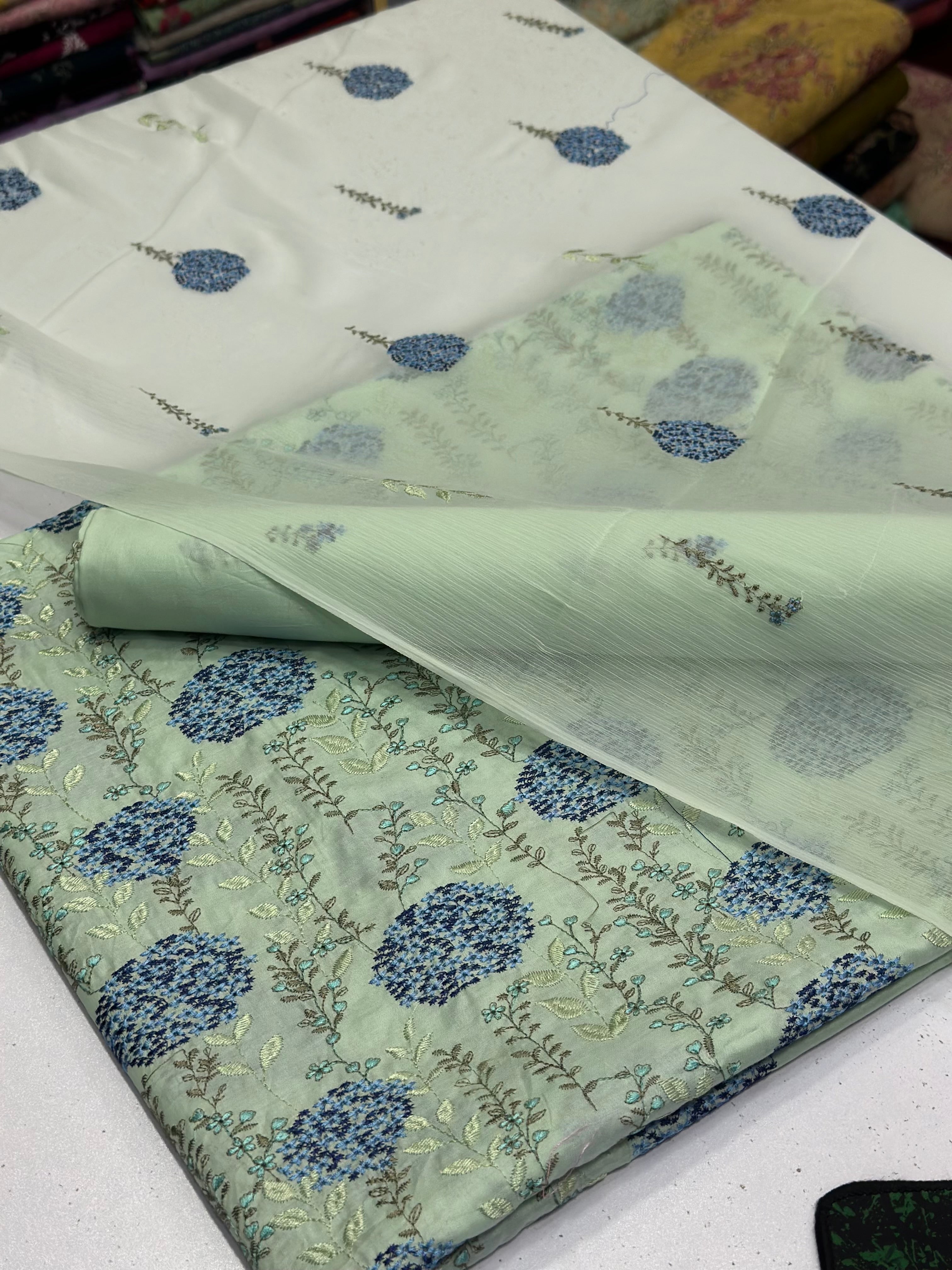 3pc lawn Embroidery