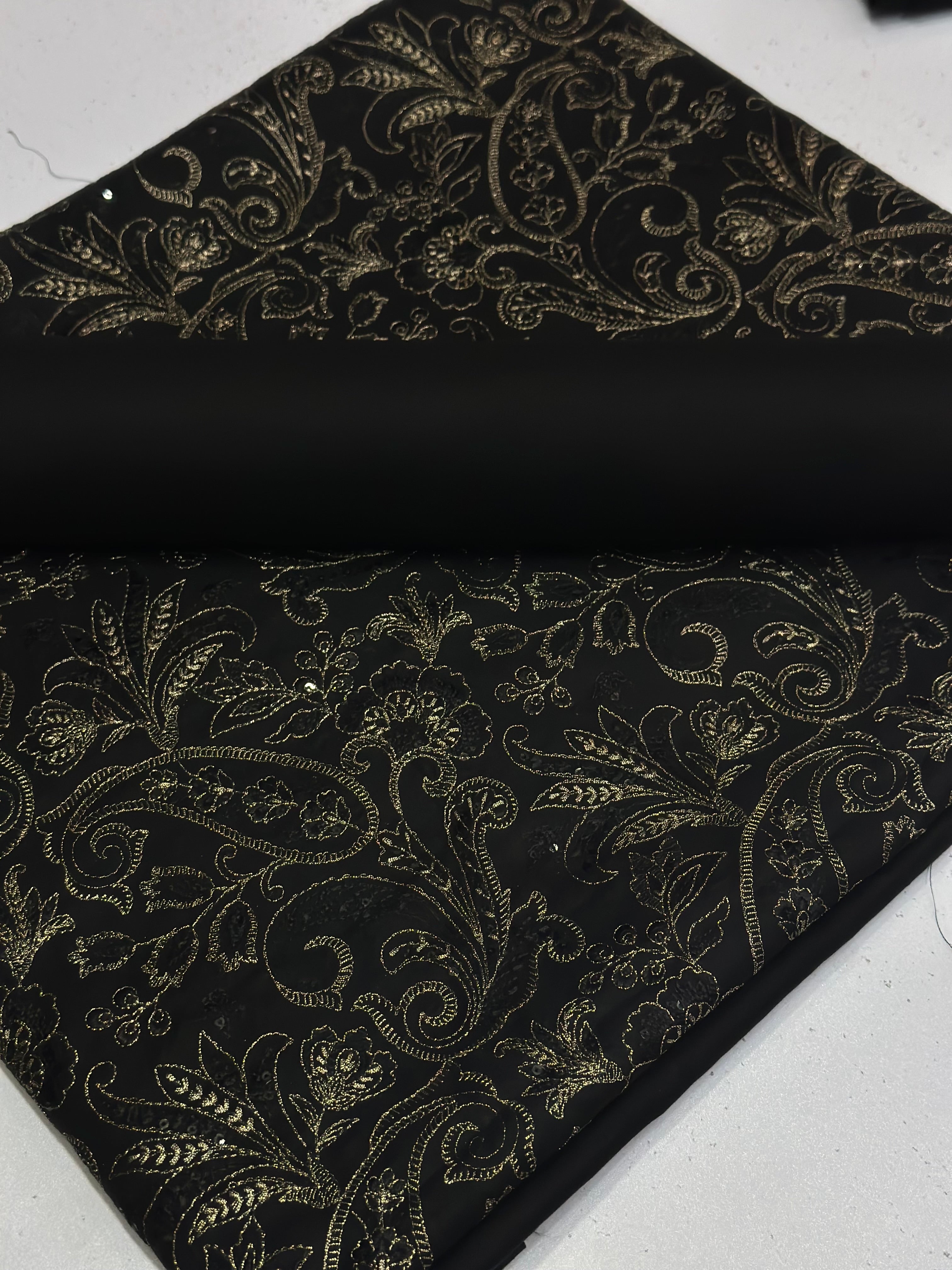 2pc Lawn Embroidery