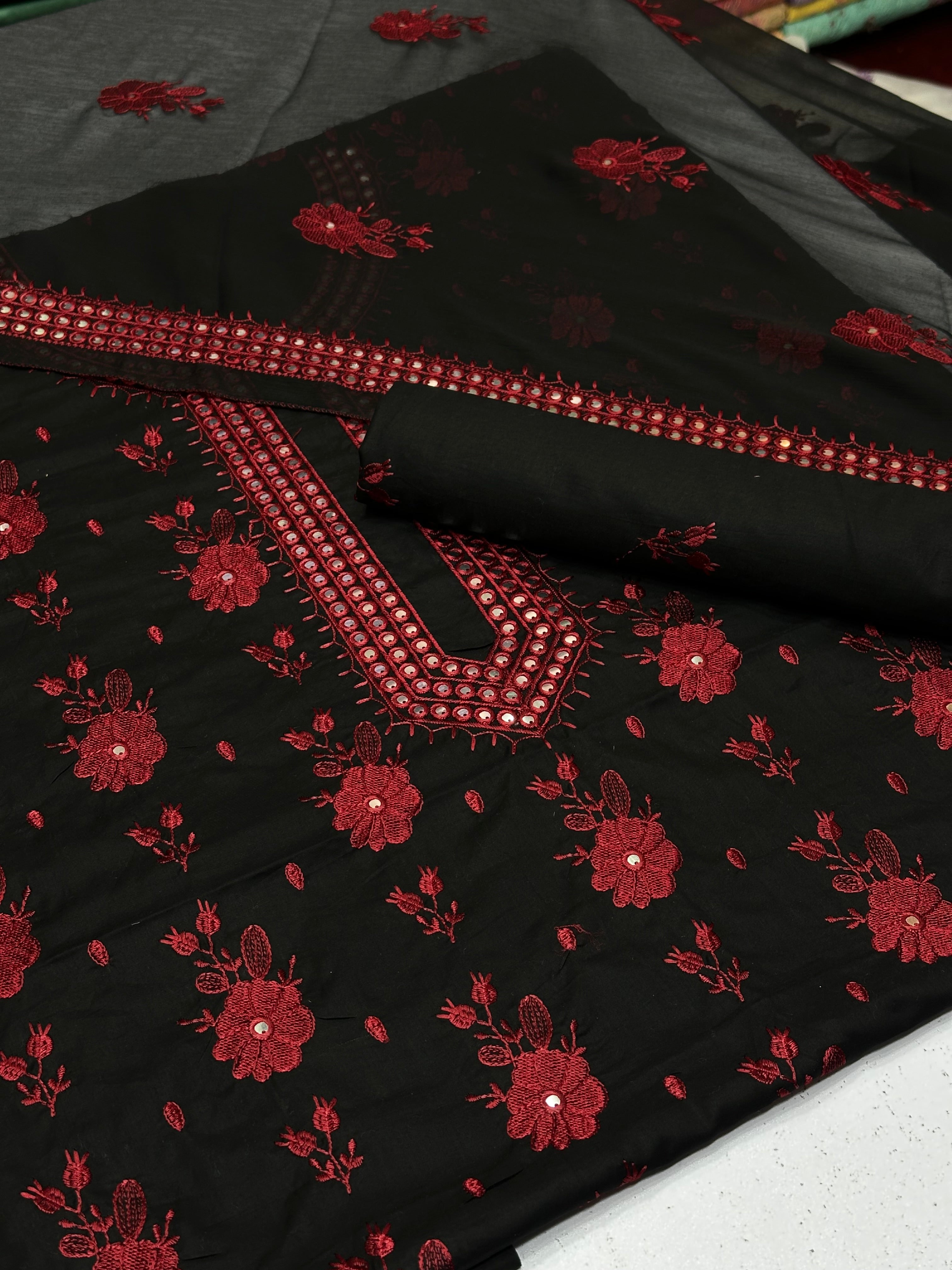 3pc lawn Embroidery