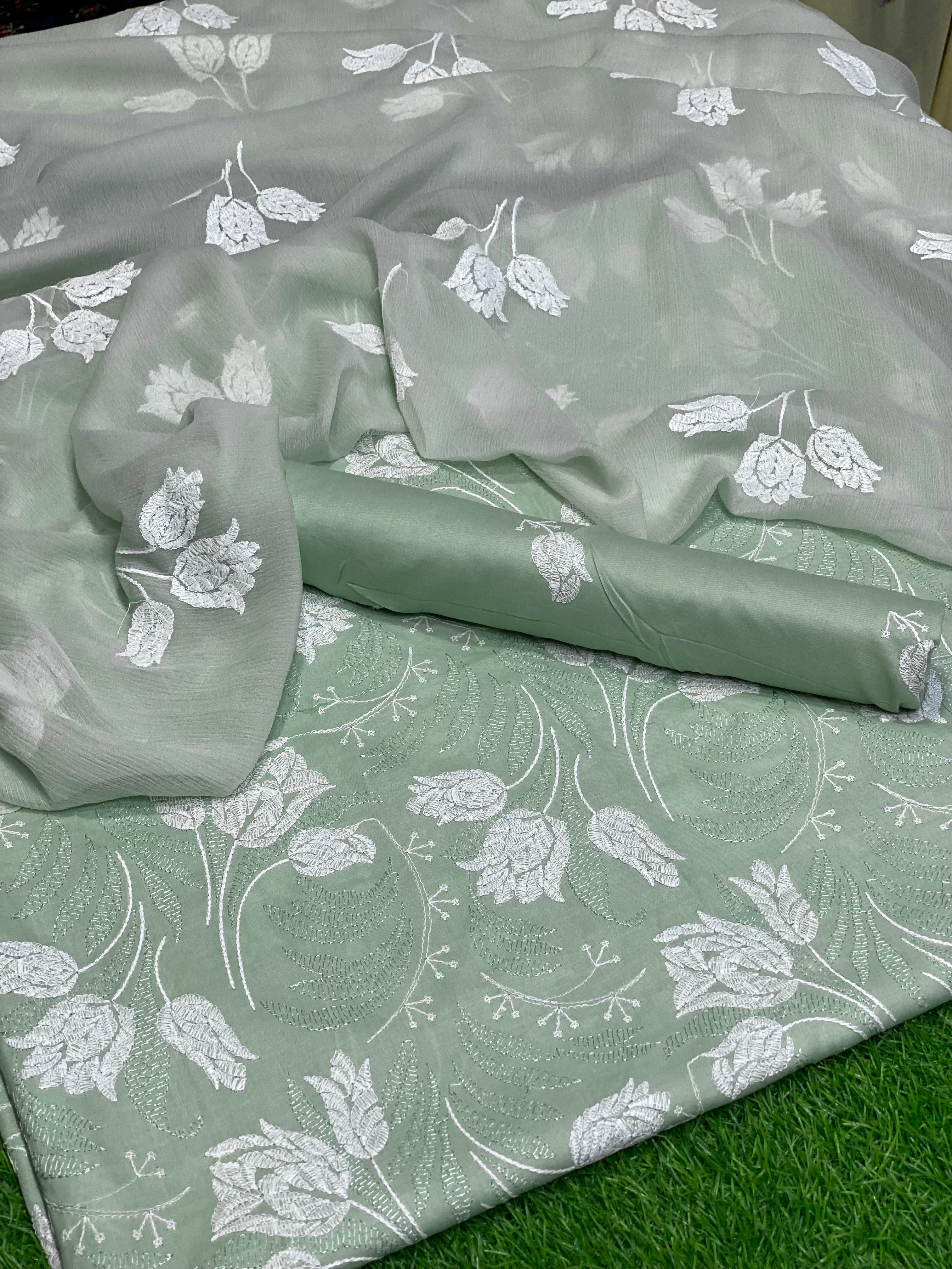 3pc lawn Embroidery