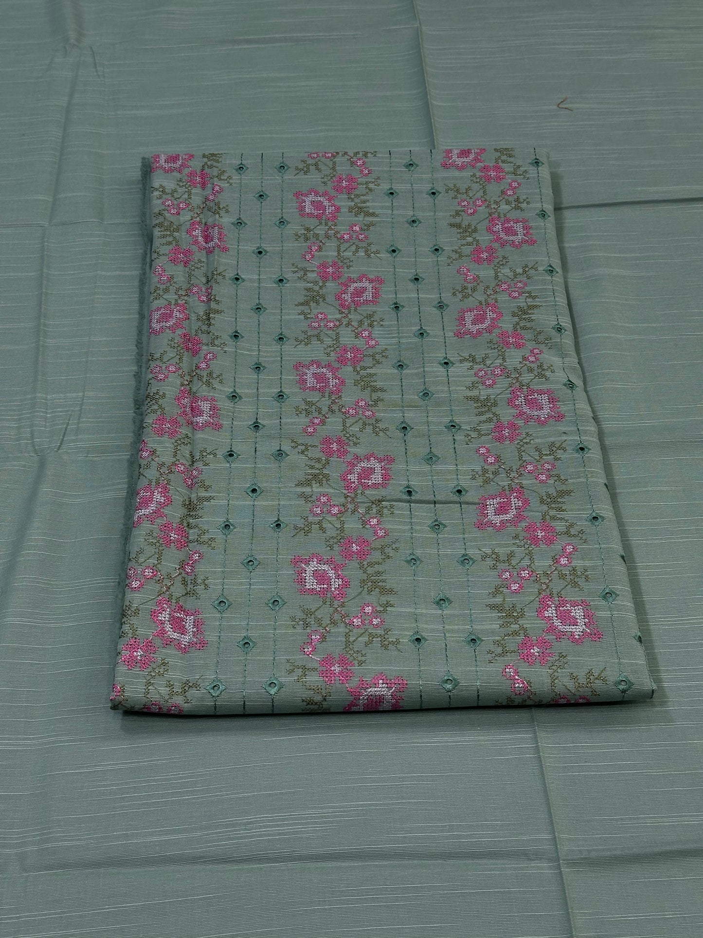 2pc Khaddar Embroidery