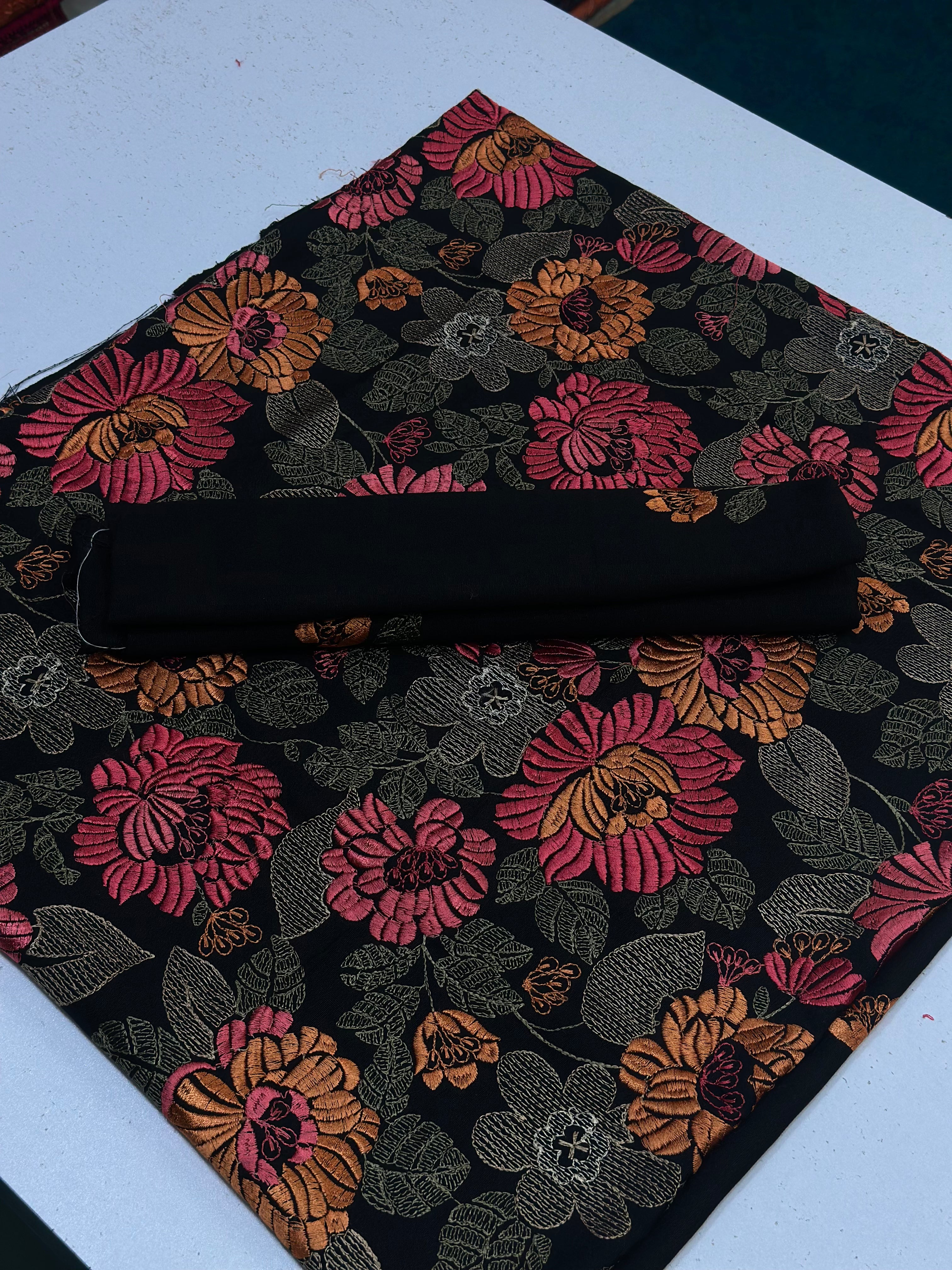 2pc Karandi Embroidery